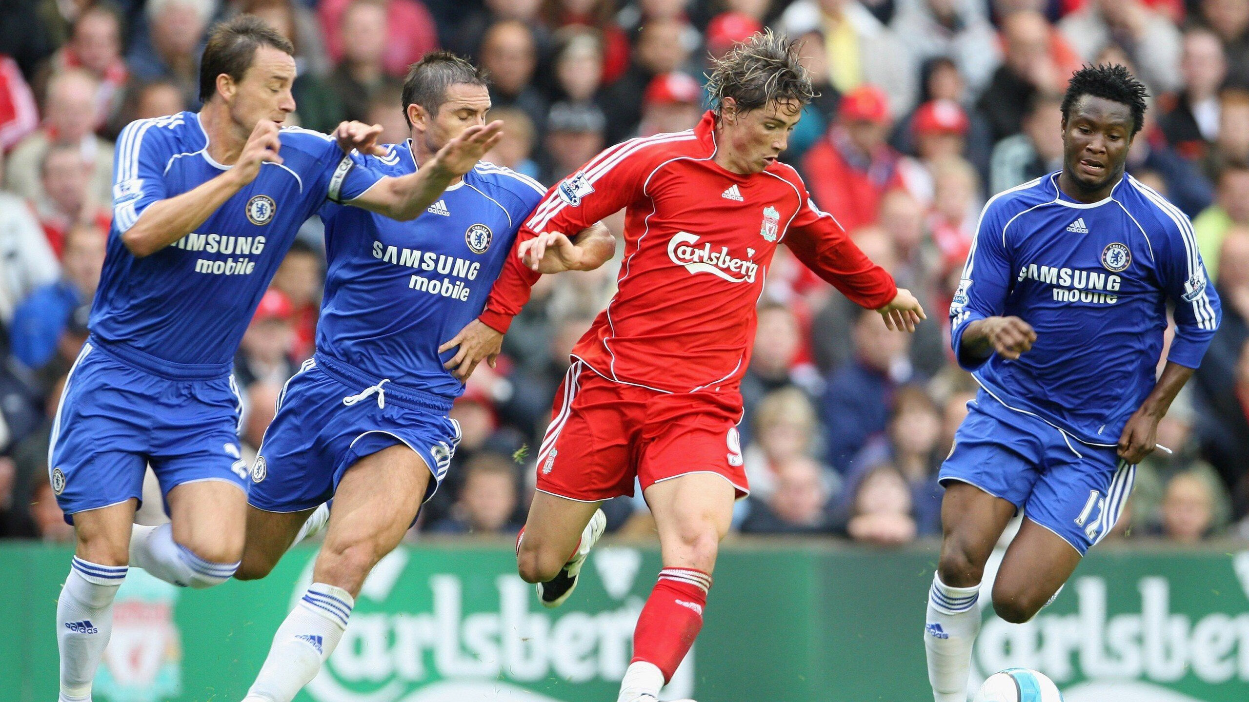 埃弗顿结束连败，球迷现场高呼重振雄风，埃弗顿换帅