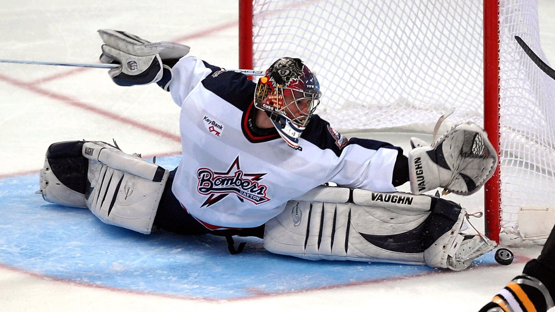 “马科斯·梅特罗：阿根廷美洲狮队的防守核心，未来更具破坏力”